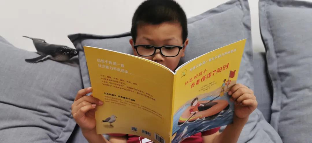 港股午评|恒生指数早盘上涨0.18%，煤炭股表现抢眼